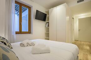 Milan Luxury Suite-hosted by Sweetstay