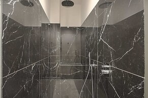 Milan Luxury Suite-hosted by Sweetstay