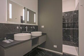 Milan Luxury Suite-hosted by Sweetstay