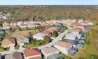 Pine Forest Chateau 5 Bedroom Home by RedAwning