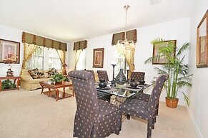 Pine Forest Chateau 5 Bedroom Home by RedAwning