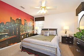 Pine Forest Chateau 5 Bedroom Home by RedAwning