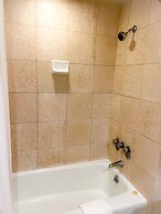 Radiant Luana Waikiki Condo by RedAwning