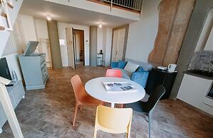 Fabroniana apartments