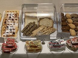 Rouchotas Apartments