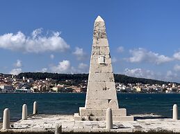 Rouchotas Apartments