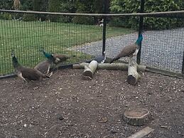 Suffolk Retreats for up to 24 Guests With hot tub