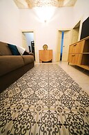 Domus Lapis - Arcuève