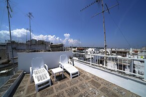 Domus Lapis - Arcuève