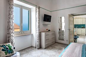 Domus Smeraldo Terrace and sea View Amalfi Coast