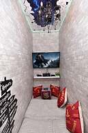 Callaghan Cantina 5 Bedroom Home by RedAwning