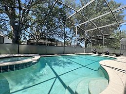 Callaghan Cantina 5 Bedroom Home by RedAwning