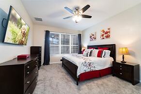 Callaghan Cantina 5 Bedroom Home by RedAwning