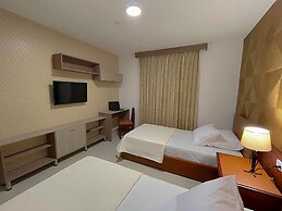 Hotel Prado 72 INN
