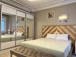 Sleek Flat Close to Osmanbey Metro Station