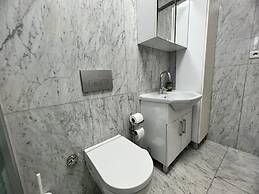 Sleek Flat Close to Osmanbey Metro Station
