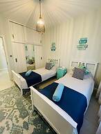 Beautiful Luxury 2-bed Apartment in Pereybere