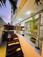 Beautiful Luxury 2-bed Apartment in Pereybere