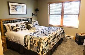 Bear Creek Lodge by Alpine Lodging Telluride