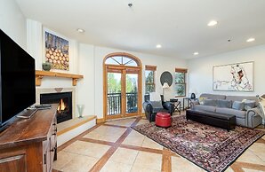 Bear Creek Lodge by Alpine Lodging Telluride