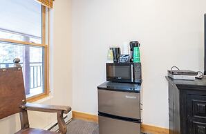 Bear Creek Lodge by Alpine Lodging Telluride