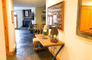 Bear Creek Lodge by Alpine Lodging Telluride