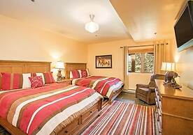 Bear Creek Lodge by Alpine Lodging Telluride