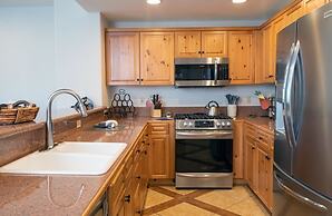 Bear Creek Lodge by Alpine Lodging Telluride