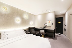 Mari Hotel Chungju