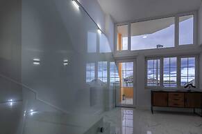 Riviera Suites - Hosted by Sweetstay