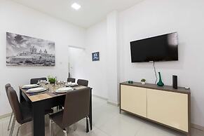 Brand new Apartment in Sliema, 2 min by the Sea