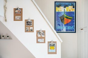 Corricella Sea Window