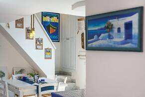 Corricella Sea Window