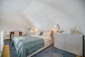 Corricella Sea Window