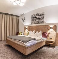 Sweet Cherry Boutique & Guesthouse Tyrol