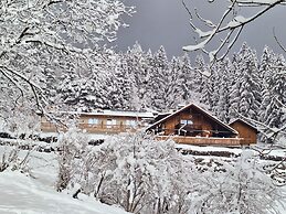 Sweet Cherry Boutique & Guesthouse Tyrol