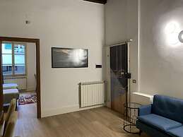 Ginori B in Firenze With 3 Bedrooms and 2 Bathrooms