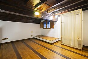 Ginori B in Firenze With 3 Bedrooms and 2 Bathrooms