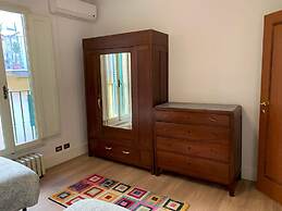 Ginori B in Firenze With 3 Bedrooms and 2 Bathrooms