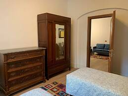 Ginori B in Firenze With 3 Bedrooms and 2 Bathrooms