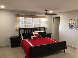 Private Chef 46 sec to Beach Pool Side Massages UTV