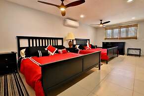 Private Chef 46 sec to Beach Pool Side Massages UTV