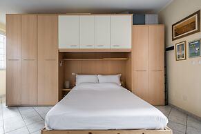 Studio Calari With Terrace by Wonderful Italy