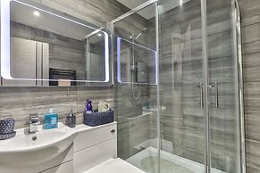 The Monroe, Luxury for up to 4 Guests