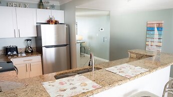 Pelican Beach 1510 1 Bedroom Condo by Pelican Beach Management