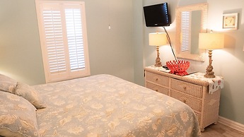 Pelican Beach 1510 1 Bedroom Condo by Pelican Beach Management