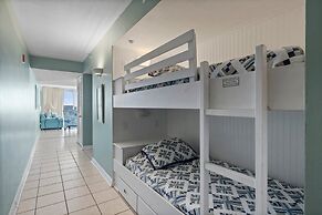 Pelican Beach 1510 1 Bedroom Condo by Pelican Beach Management