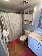 Pelican Beach 0615 2 Bedroom Condo by Pelican Beach Management