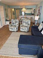 Pelican Beach 0615 2 Bedroom Condo by Pelican Beach Management