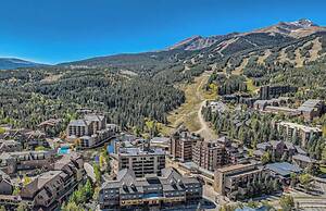 Ski Slope Steps From Unit, Quick Walk to Main St